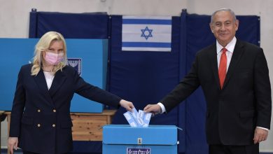 صورة الرئيس الإسرائيلي يكلف نتنياهو بتشكيل الحكومة القادمة