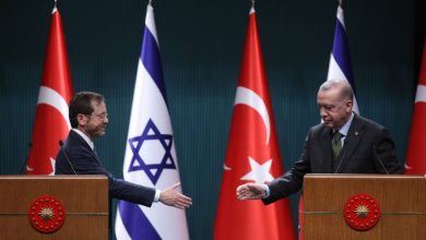 صورة إسرائيل تعلن استئناف العلاقات الدبلوماسية الكاملة مع تركيا
