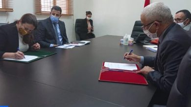 صورة توقيع اتفاقية شراكة بين وكالة حساب تحدي الألفية-المغرب والتنسيقية الوطنية للمبادرة الوطنية للتنمية البشرية