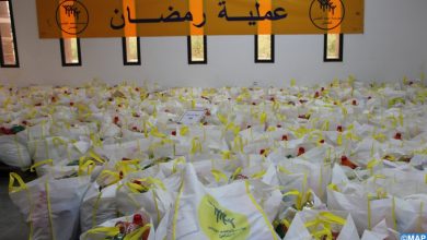 صورة الحسيمة.. استفادة 11 ألف و 350 أسرة من عملية الدعم الغذائي “رمضان 1442”
