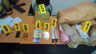 صورة سطات.. ضابط شرطة يضطر لاستعمال سلاحه الوظيفي لتوقيف ثلاثة أشخاص عر ض أحدهم عناصر الشرطة لاعتداء جدي وخطير