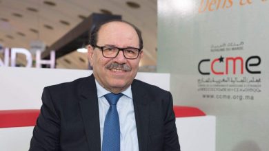 صورة قرار جلالة الملك بتسهيل عودة أفراد الجالية المغربية تأكيد لصون حقوقهم باعتبارها أولوية في اهتمامات جلالته (بوصوف)