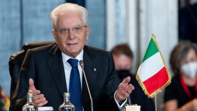 صورة إيطاليا.. الرئيس يرفض استقالة رئيس الوزراء