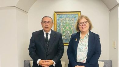 صورة سفير جلالة الملك بواشنطن يتباحث مع مساعدة وزير الخارجية الأمريكية لشؤون الشرق الأدنى