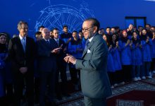 صورة الدار البيضاء –سطات.. جلالة الملك يترأس حفل تقديم وإطلاق مشروع إنجاز مصنع بالنواصر لإنتاج أنظمة هبوط الطائرات تابع لمجموعة “سافران”