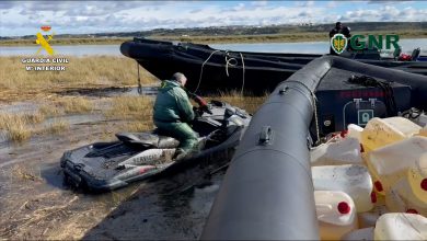 صورة الأمن الإسباني والبرتغالي يحاصران شبكات تهريب المخدرات بعد تغيير مساراتها من جبل طارق