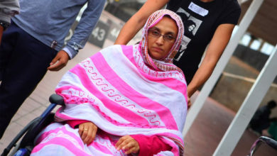 صورة حقيقة مسرحية منع الإنفصالية أميناتو حيدر من السفر بمطار الداخلة